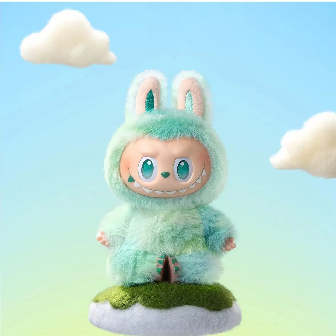 🔑✨ Labubu Gift Box – Doll + Keychain Set (Limited Edition)